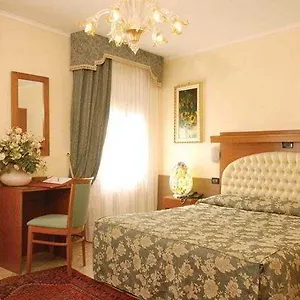 Otel Il Moro Di **
