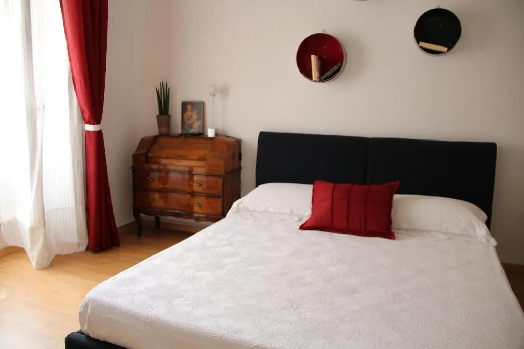 *** Guest house Rooms In Rome Italy