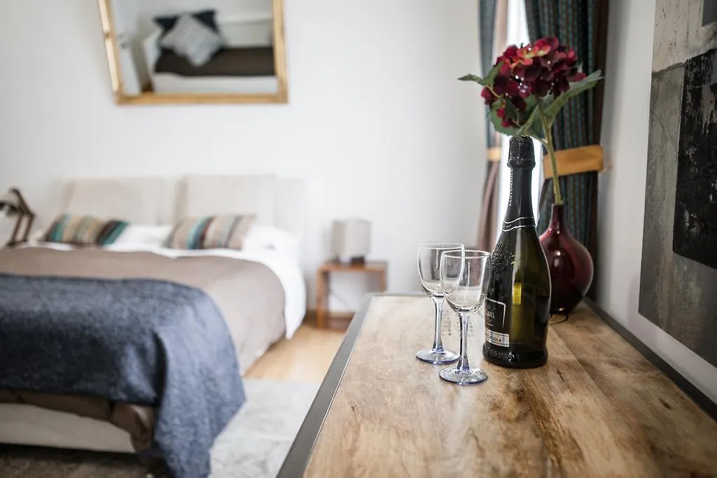 Rooms In Rome Guest house