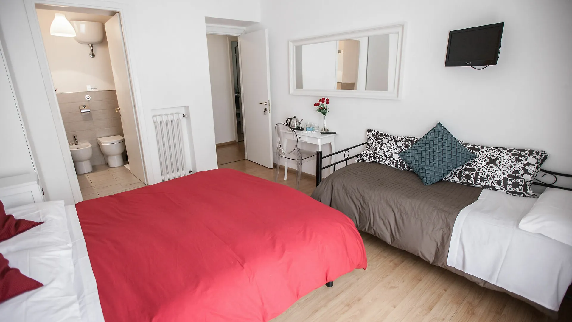 Rooms In Rome
